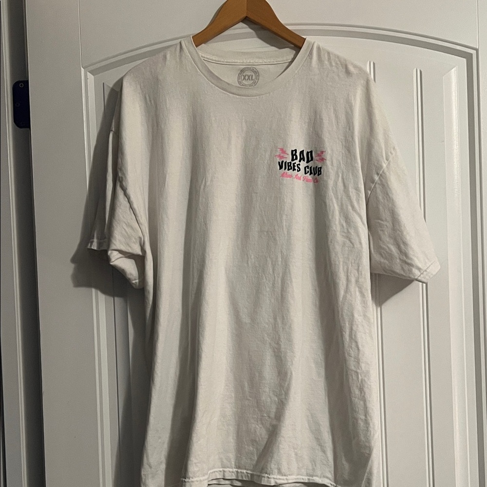 Bad Vibes Forever alive & Free T-shirt XXL